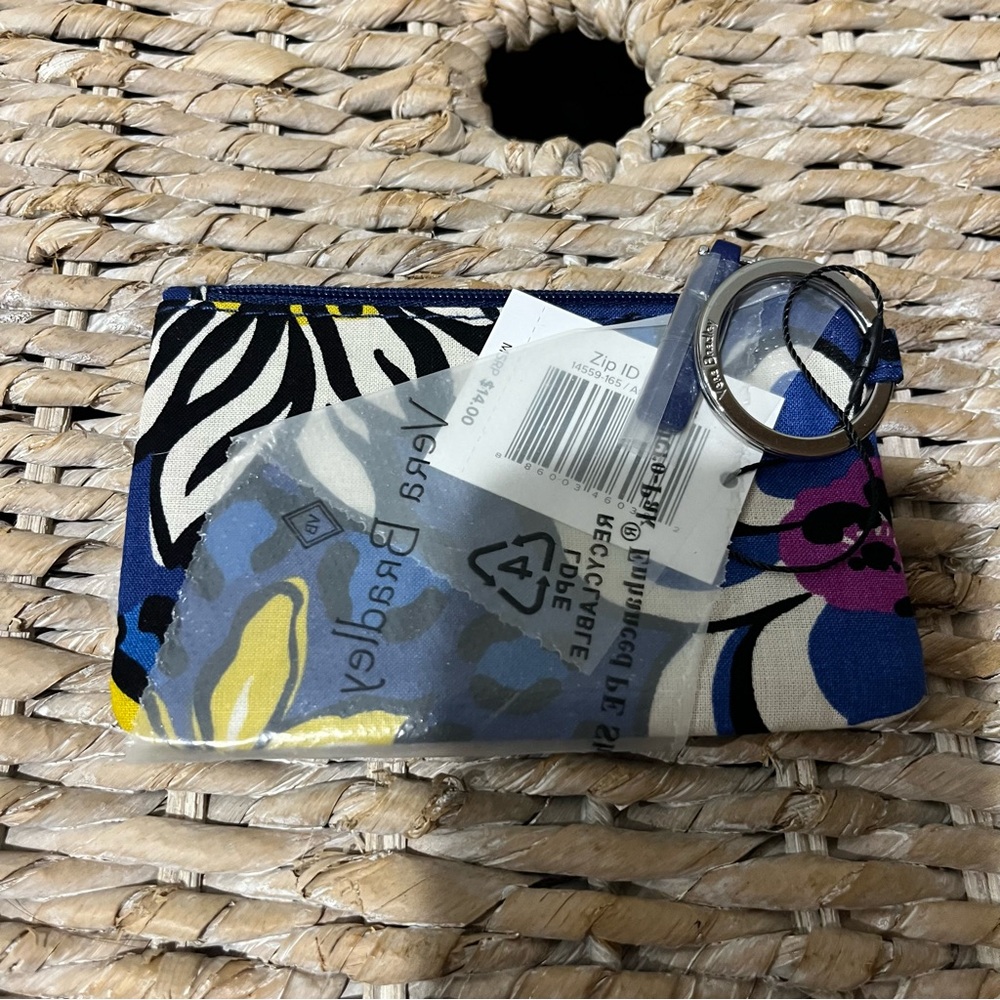 Vera Bradley Zip ID‎ Case African Violet Blue Purple NWT Wallet - Picture 5 of 5